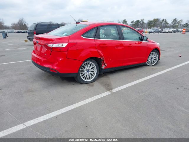 Photo 3 VIN: 1FAHP3H2XCL354154 - FORD FOCUS 