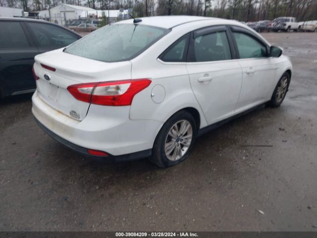 Photo 3 VIN: 1FAHP3H2XCL373674 - FORD FOCUS 