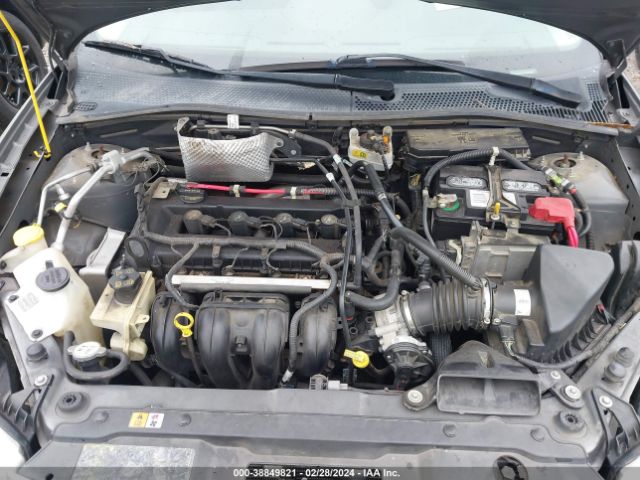 Photo 9 VIN: 1FAHP3HN0AW170962 - FORD FOCUS 