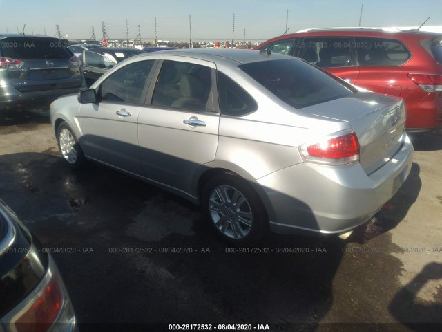 Photo 2 VIN: 1FAHP3HN0BW179193 - FORD FOCUS 