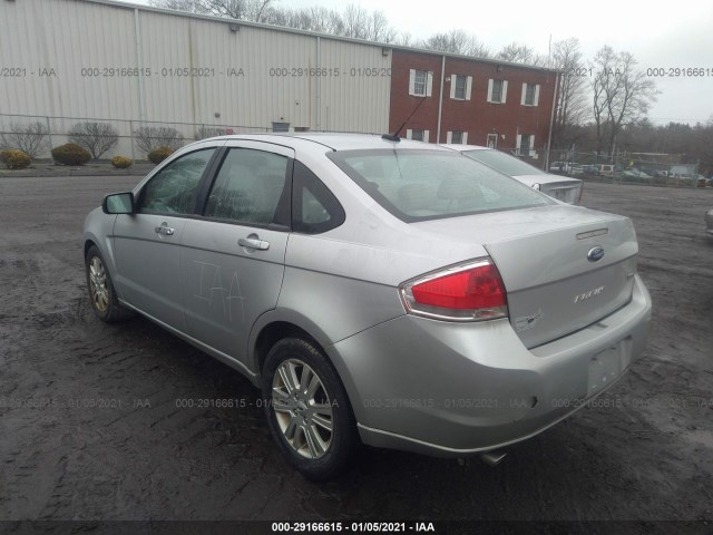 Photo 2 VIN: 1FAHP3HN1AW250304 - FORD FOCUS 