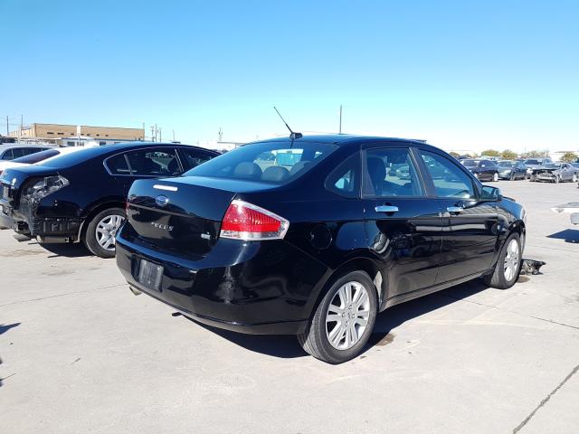 Photo 3 VIN: 1FAHP3HN1BW164704 - FORD FOCUS SEL 