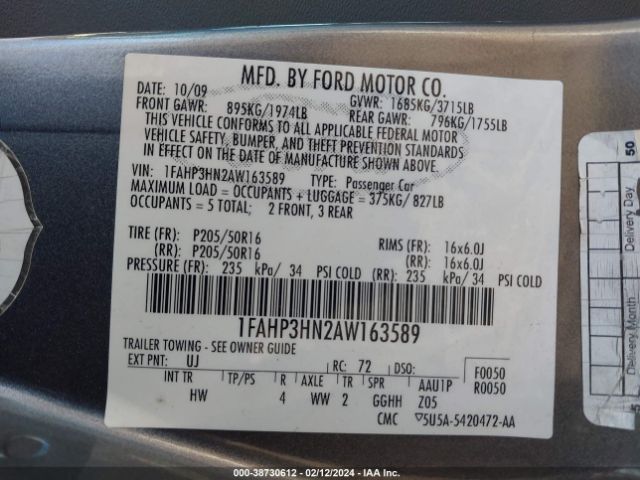 Photo 8 VIN: 1FAHP3HN2AW163589 - FORD FOCUS 