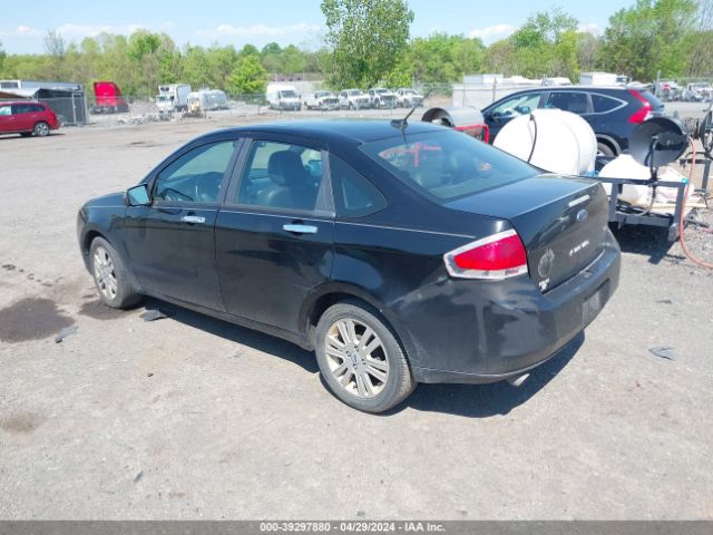 Photo 2 VIN: 1FAHP3HN2AW188394 - FORD FOCUS 