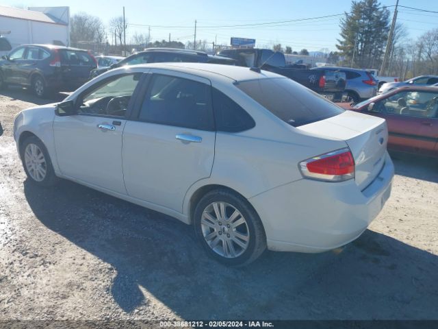 Photo 2 VIN: 1FAHP3HN2BW128844 - FORD FOCUS 