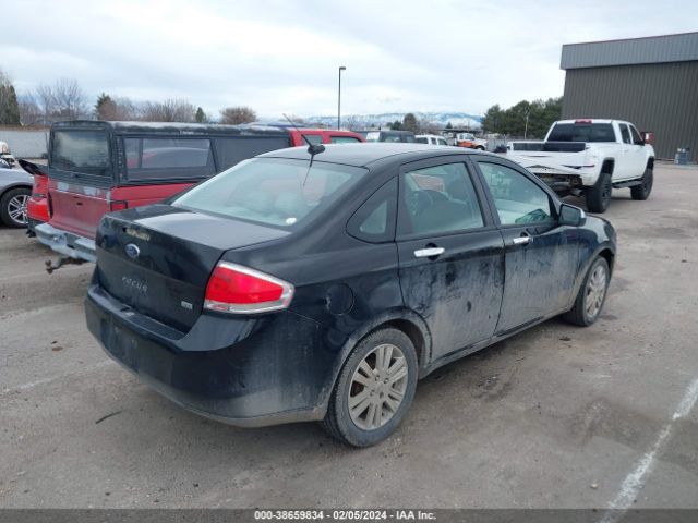 Photo 3 VIN: 1FAHP3HN2BW166042 - FORD FOCUS 