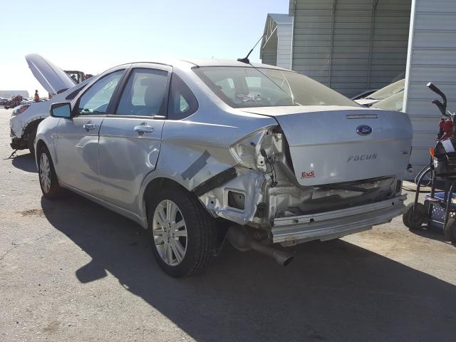 Photo 2 VIN: 1FAHP3HN2BW169250 - FORD FOCUS SEL 