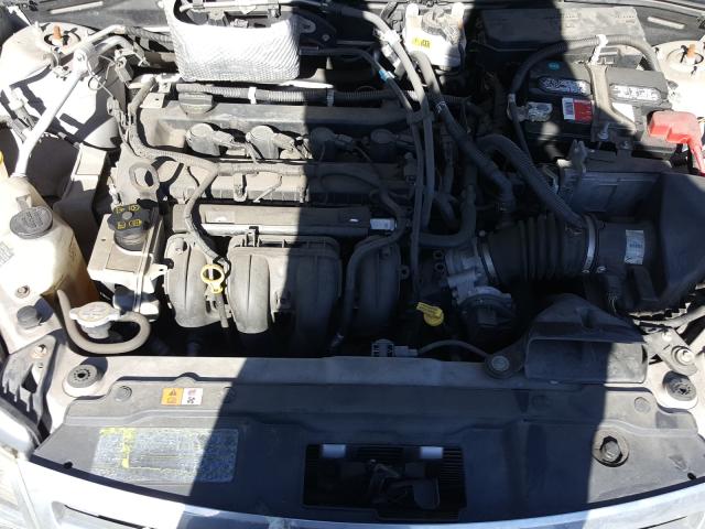 Photo 6 VIN: 1FAHP3HN2BW169250 - FORD FOCUS SEL 