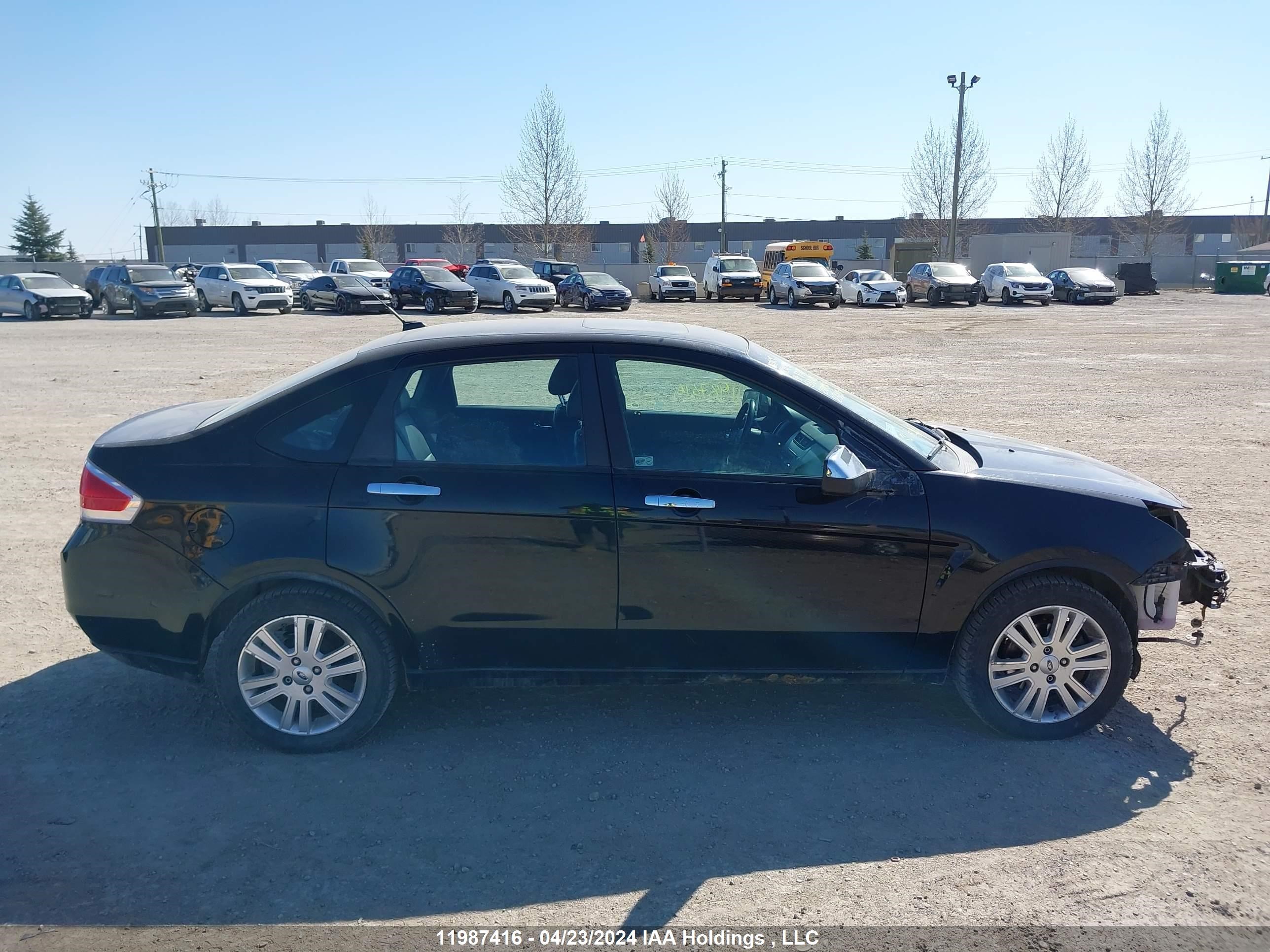 Photo 13 VIN: 1FAHP3HN2BW171502 - FORD FOCUS 