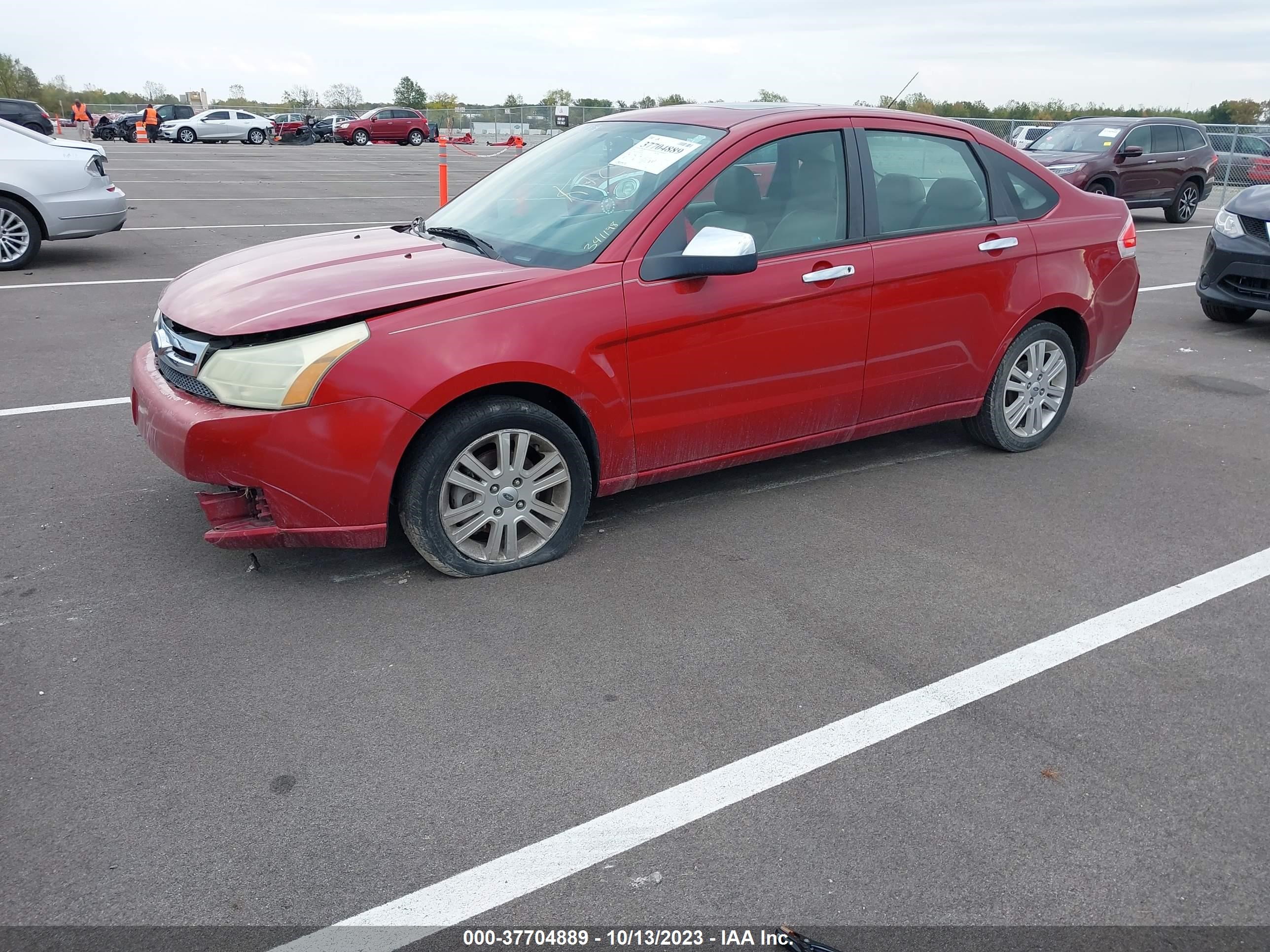 Photo 1 VIN: 1FAHP3HN3AW144047 - FORD FOCUS 