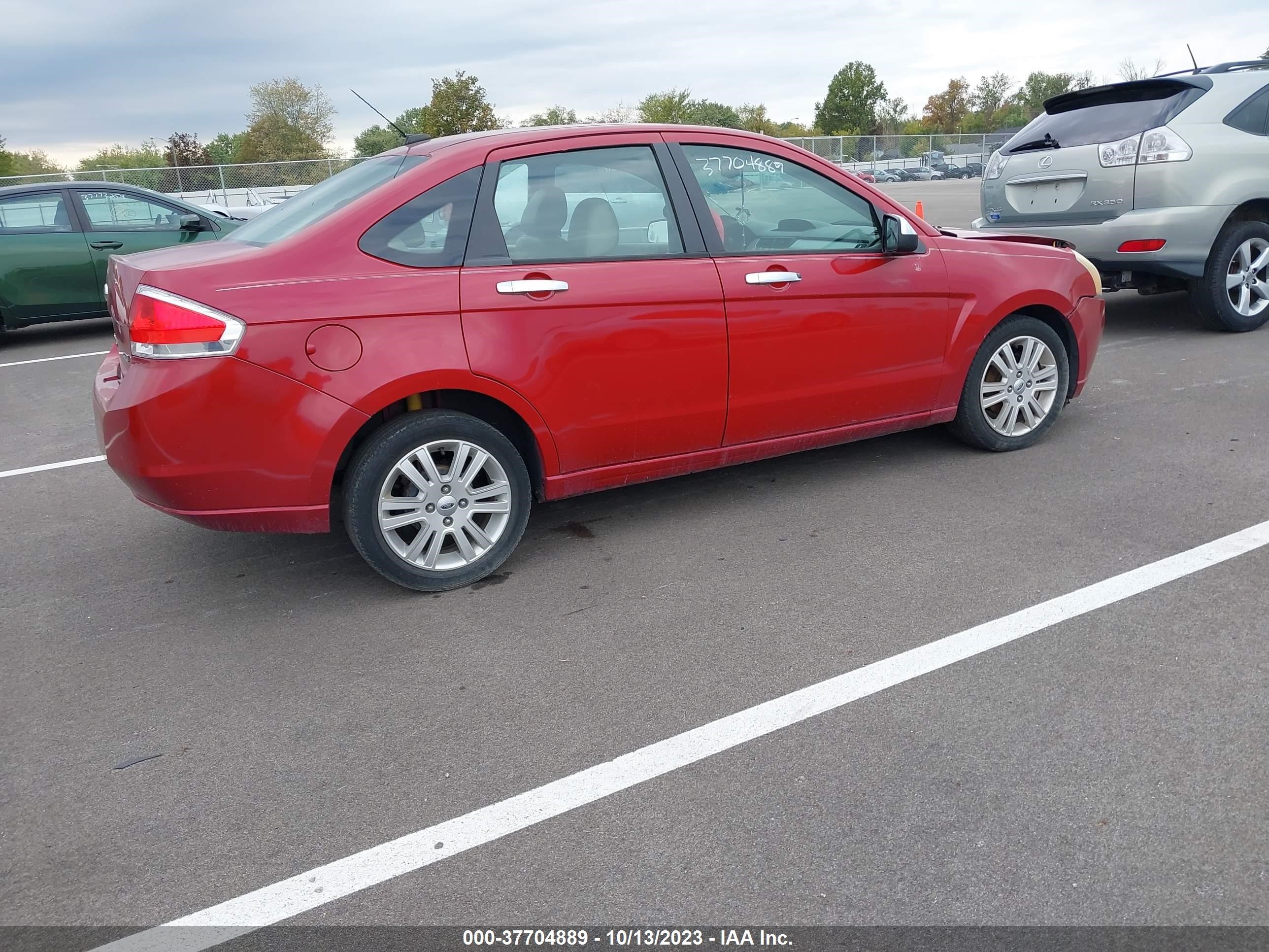 Photo 3 VIN: 1FAHP3HN3AW144047 - FORD FOCUS 