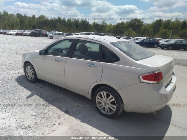 Photo 2 VIN: 1FAHP3HN4AW180068 - FORD FOCUS 