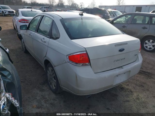 Photo 2 VIN: 1FAHP3HN5BW106109 - FORD FOCUS 