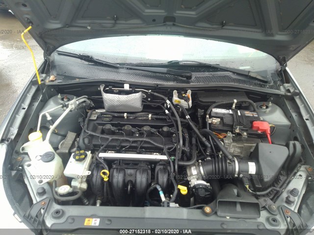 Photo 9 VIN: 1FAHP3HN6AW284772 - FORD FOCUS 