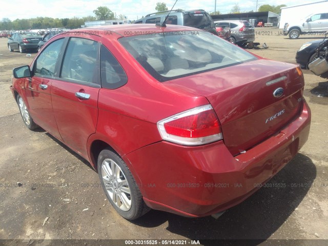 Photo 2 VIN: 1FAHP3HN6BW111500 - FORD FOCUS 