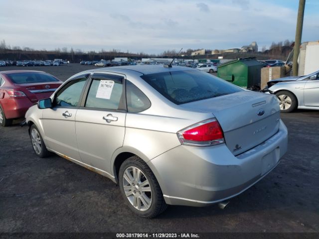 Photo 2 VIN: 1FAHP3HN7BW186741 - FORD FOCUS 