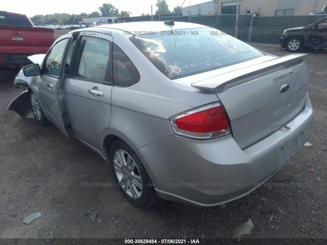 Photo 2 VIN: 1FAHP3HN7BW188747 - FORD FOCUS 