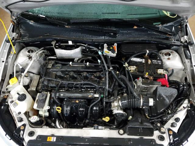 Photo 6 VIN: 1FAHP3HN9BW135158 - FORD FOCUS SEL 