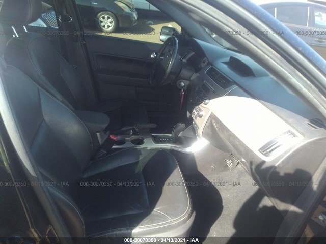 Photo 4 VIN: 1FAHP3HNXAW177885 - FORD FOCUS 