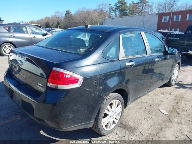 Photo 3 VIN: 1FAHP3HNXAW284452 - FORD FOCUS 