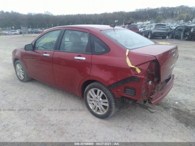 Photo 2 VIN: 1FAHP3HNXBW103402 - FORD FOCUS 