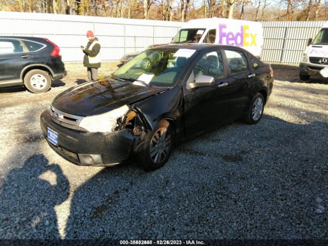 Photo 1 VIN: 1FAHP3HNXBW123763 - FORD FOCUS 