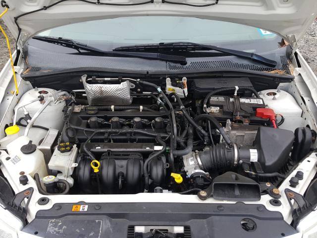 Photo 6 VIN: 1FAHP3HNXBW199564 - FORD FOCUS SEL 