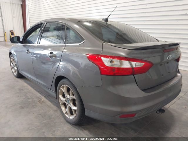 Photo 2 VIN: 1FAHP3J20CL189404 - FORD FOCUS 