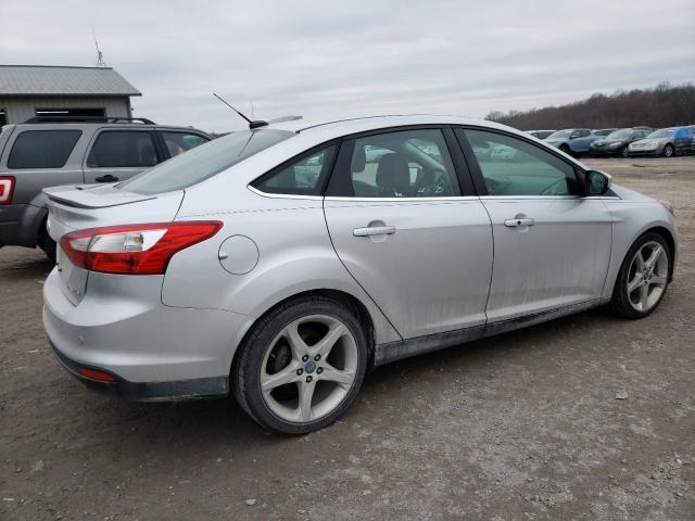 Photo 2 VIN: 1FAHP3J21CL269911 - FORD FOCUS 