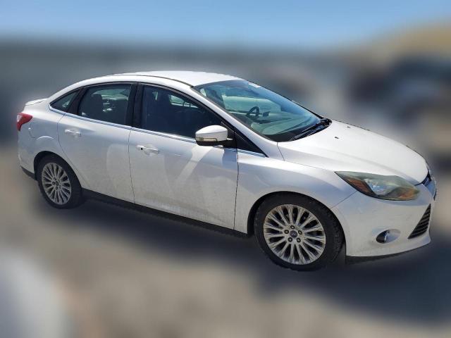 Photo 3 VIN: 1FAHP3J22CL131102 - FORD FOCUS 