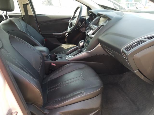 Photo 4 VIN: 1FAHP3J23CL151875 - FORD FOCUS TITA 