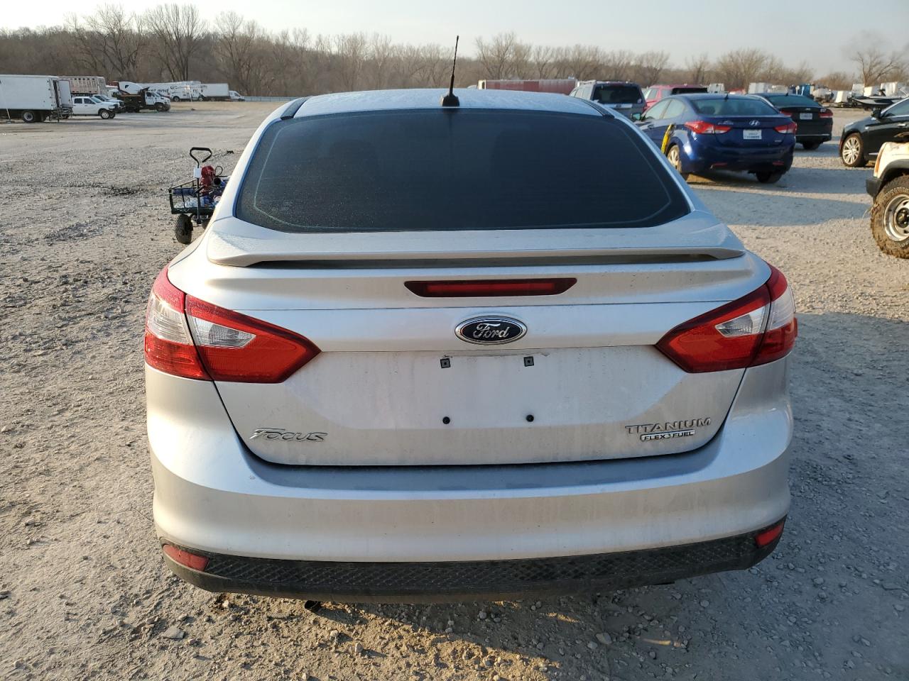 Photo 5 VIN: 1FAHP3J24CL476454 - FORD FOCUS 