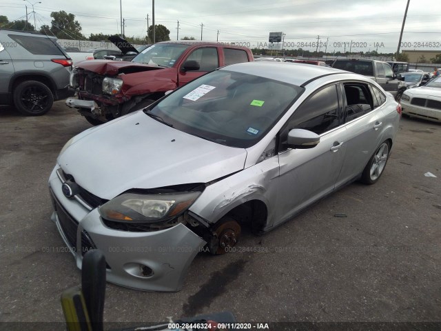 Photo 1 VIN: 1FAHP3J25CL183338 - FORD FOCUS 