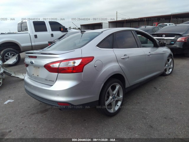 Photo 3 VIN: 1FAHP3J25CL183338 - FORD FOCUS 