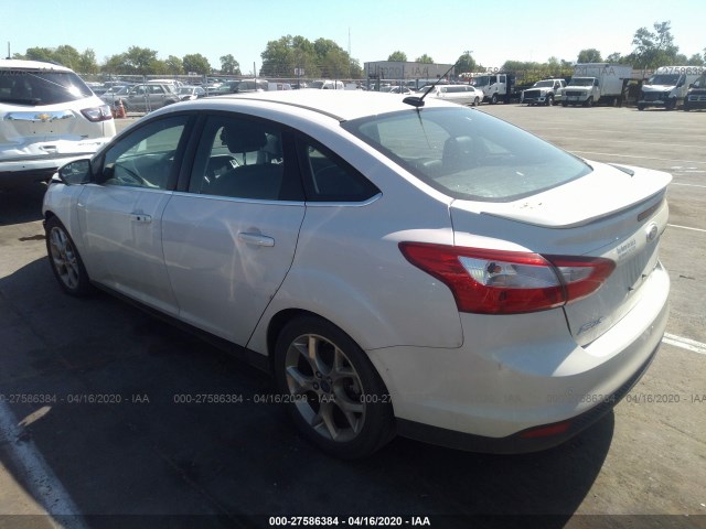 Photo 2 VIN: 1FAHP3J26CL287563 - FORD FOCUS 