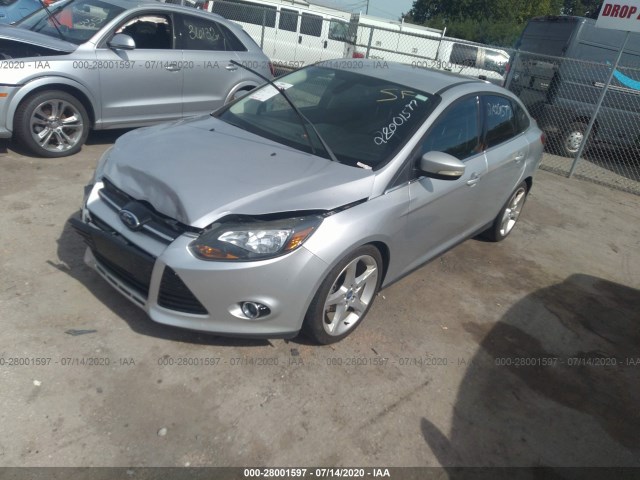 Photo 1 VIN: 1FAHP3J27CL189030 - FORD FOCUS 