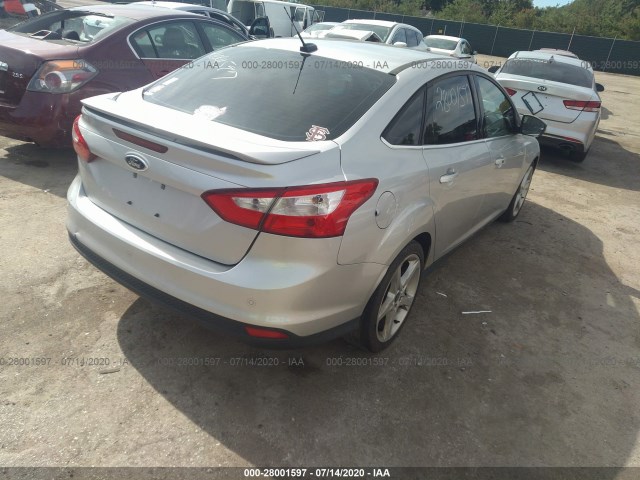 Photo 3 VIN: 1FAHP3J27CL189030 - FORD FOCUS 