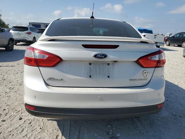 Photo 5 VIN: 1FAHP3J27CL257049 - FORD FOCUS 