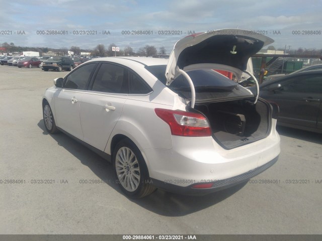 Photo 2 VIN: 1FAHP3J27CL276684 - FORD FOCUS 