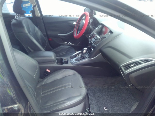 Photo 4 VIN: 1FAHP3J28CL347438 - FORD FOCUS 