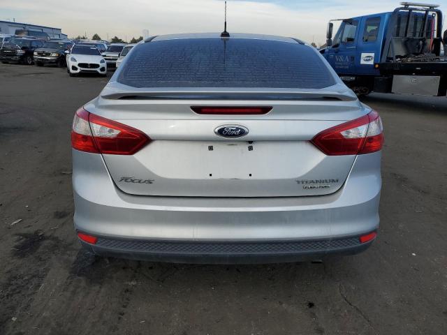 Photo 5 VIN: 1FAHP3J28CL386157 - FORD FOCUS 