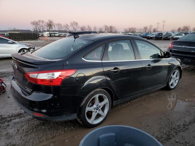 Photo 2 VIN: 1FAHP3J28CL389463 - FORD FOCUS 