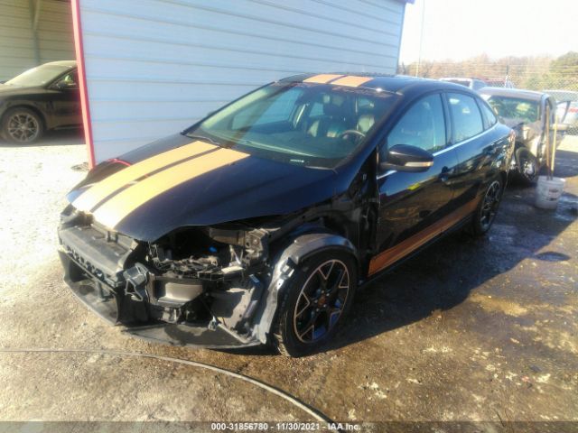 Photo 1 VIN: 1FAHP3J28CL399300 - FORD FOCUS 