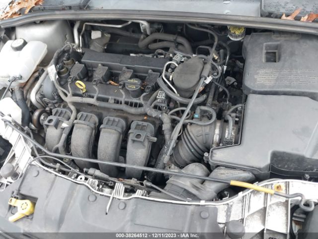 Photo 9 VIN: 1FAHP3J29CL229009 - FORD FOCUS 