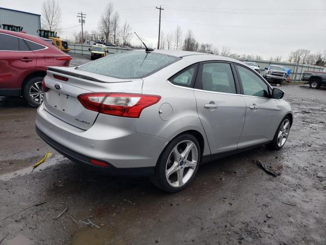 Photo 2 VIN: 1FAHP3J29CL468723 - FORD FOCUS 