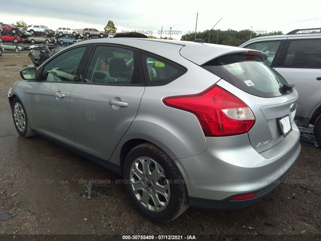 Photo 2 VIN: 1FAHP3K20CL101465 - FORD FOCUS 