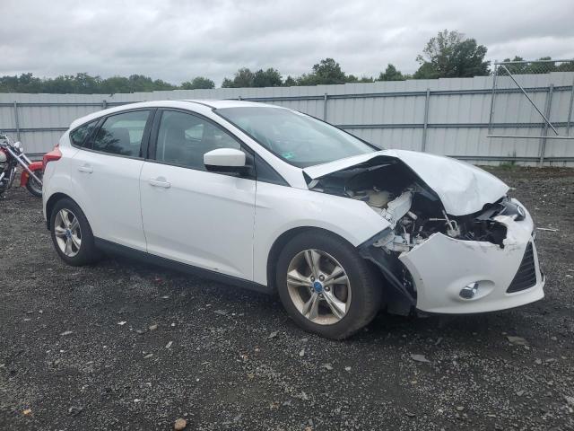 Photo 3 VIN: 1FAHP3K20CL124244 - FORD FOCUS SE 