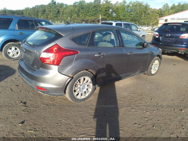 Photo 3 VIN: 1FAHP3K20CL132747 - FORD FOCUS 