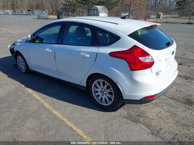 Photo 2 VIN: 1FAHP3K20CL169183 - FORD FOCUS 