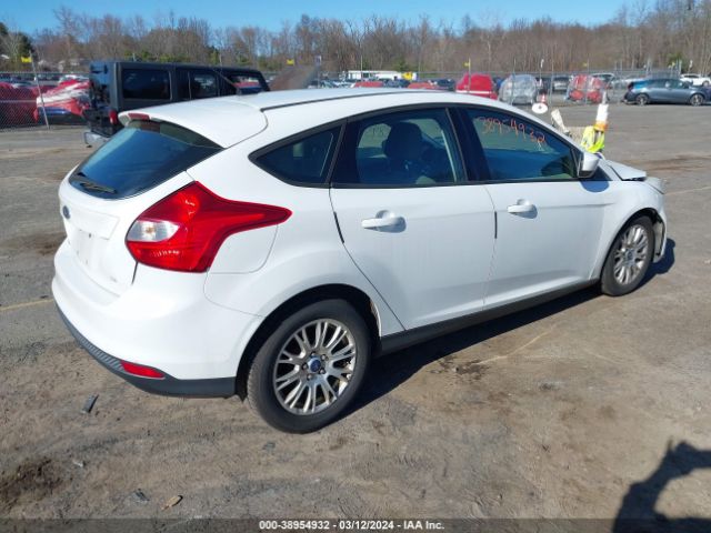 Photo 3 VIN: 1FAHP3K20CL169183 - FORD FOCUS 